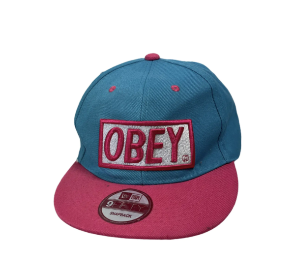 Berretto vintage marca Obey azzurro e rosa