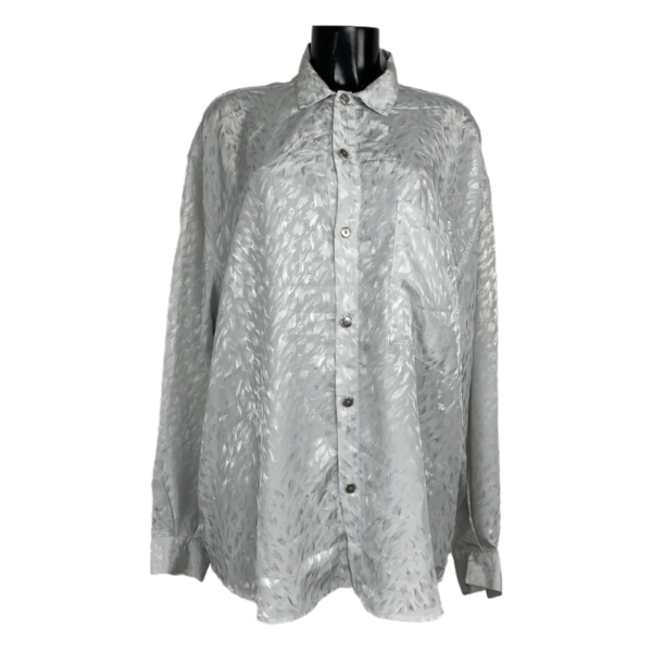 Camicia damascata vintage da donna bianca con bottoni argentati