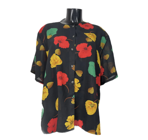 Camicia vintage a maniche corte da donna nera con stampa di fiori gialli rossi e verdi