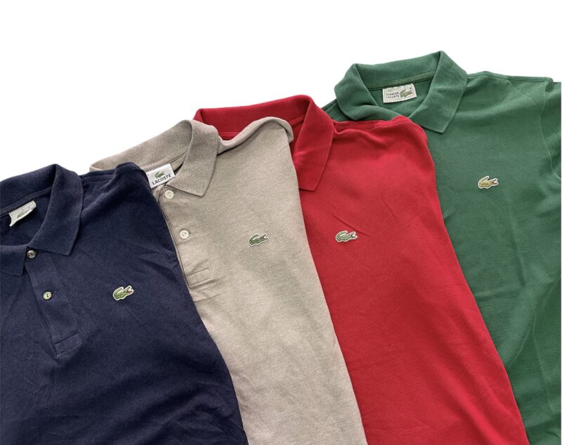 Quattro magliette Polo LaCoste Vintage nei colori blu, grigio, rosso e verde scuro